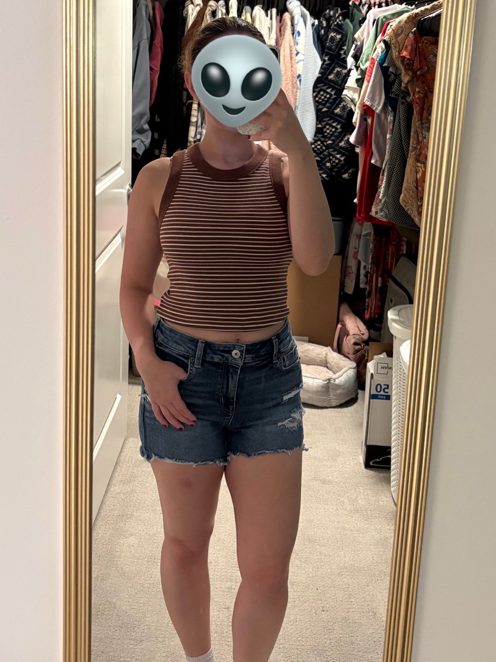 AE Next Level Ripped Low-Rise
Denim Midi Short | Size 4